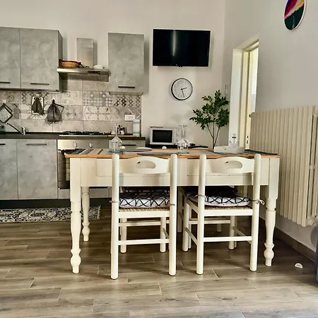 Casa Paolina Vakantiehuis Uggiano La Chiesa